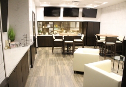Lounge Photo 2
